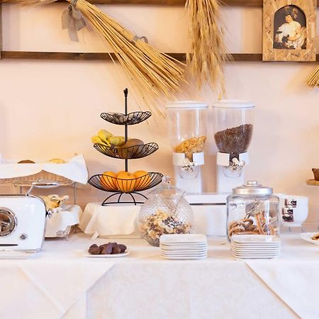 Hotel La Ferte Asti Kültér fotó