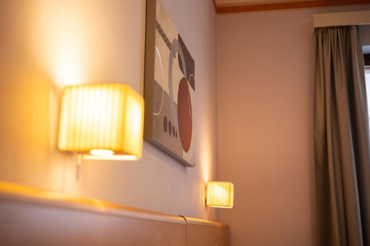 Hotel La Ferte Asti Kültér fotó