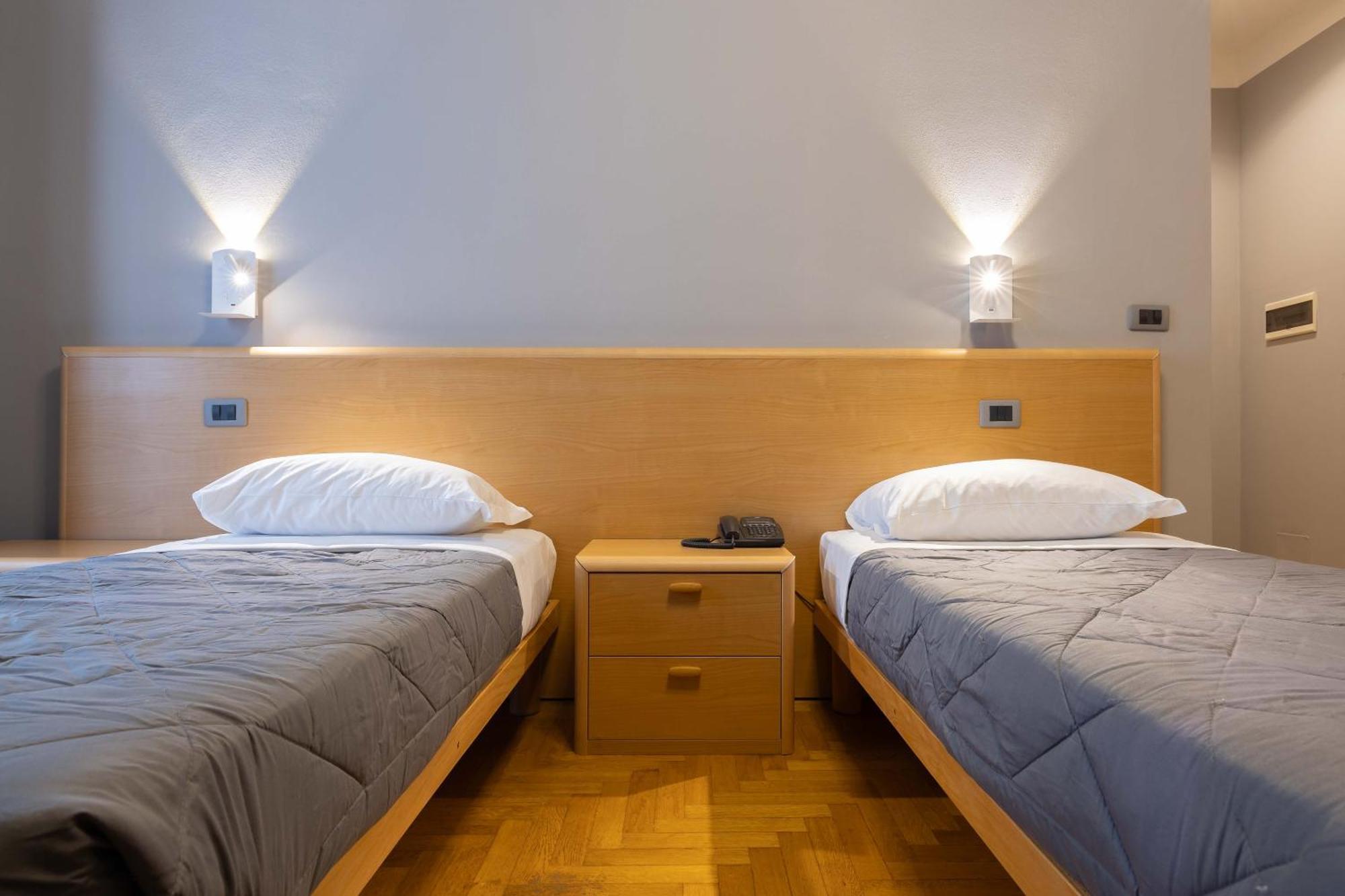 Hotel La Ferte Asti Kültér fotó
