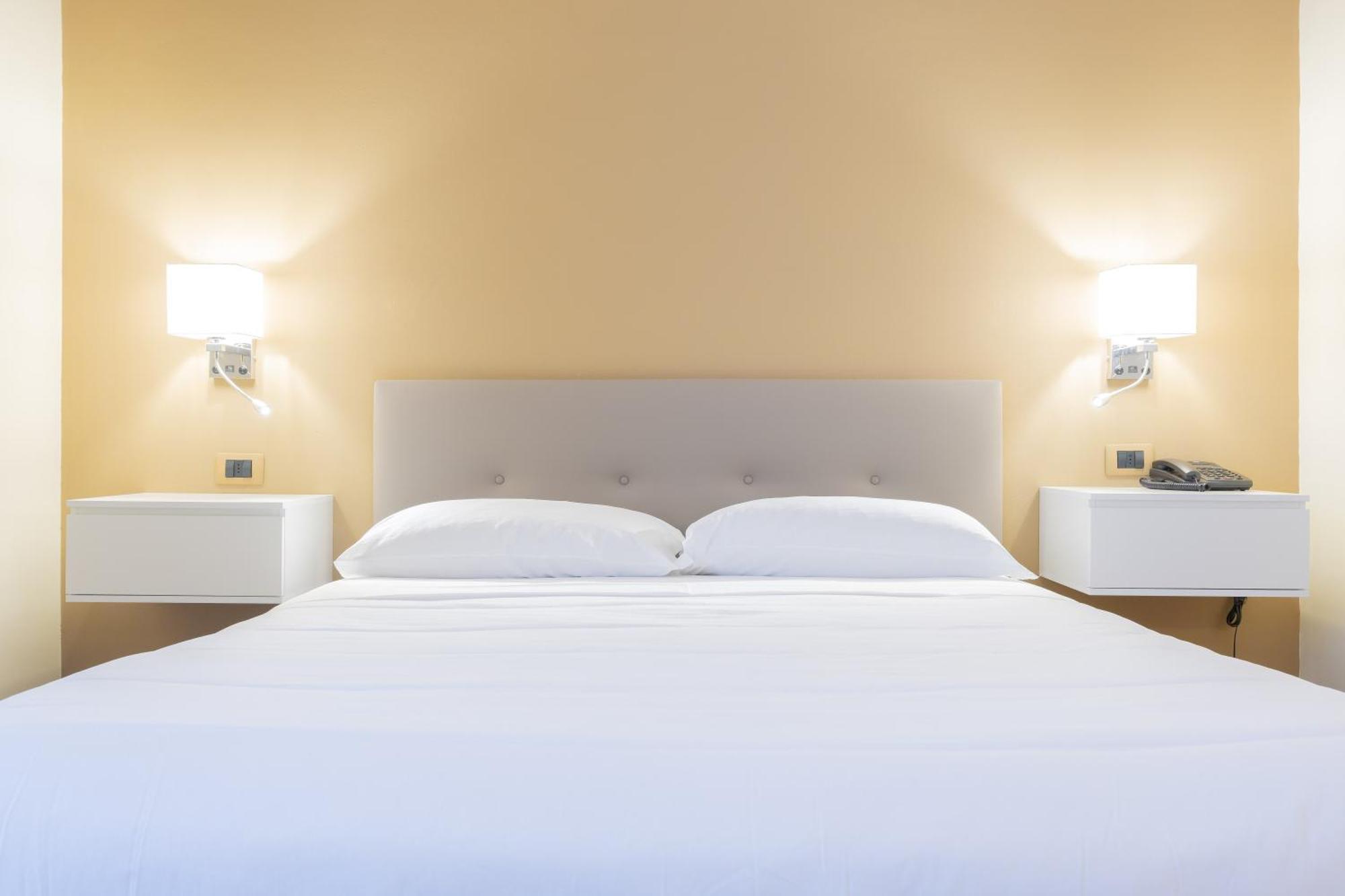 Hotel La Ferte Asti Kültér fotó